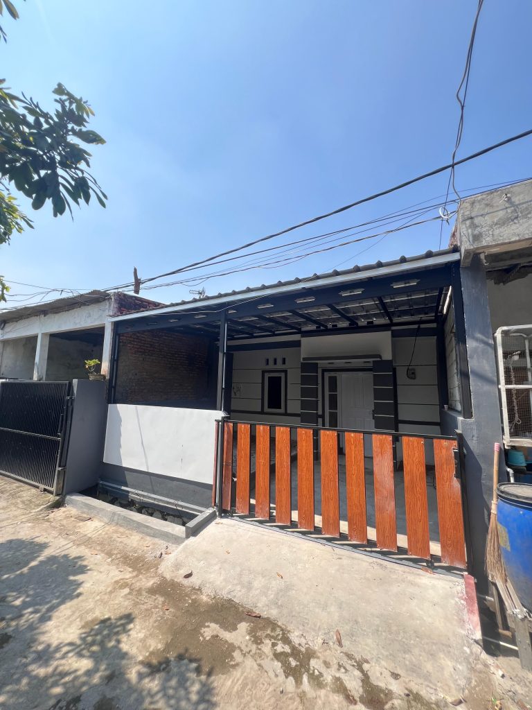 Rumah Keluarga Kecil Cibarusah
