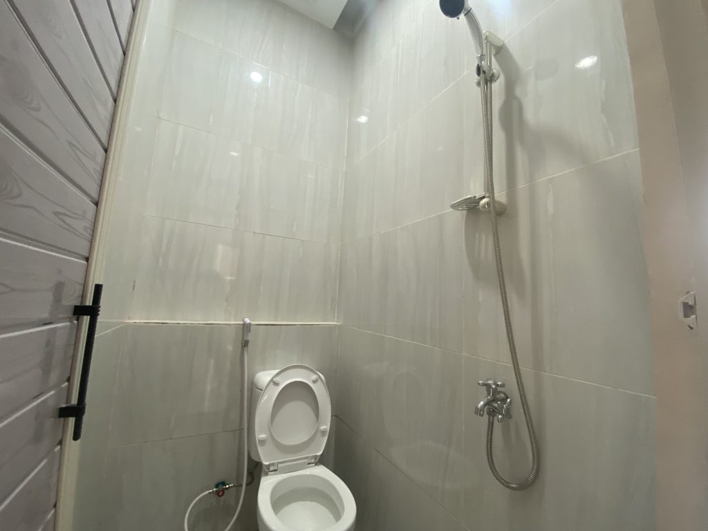 Rumah Minimalis 3 KT dan 2 KM plus Mezanine