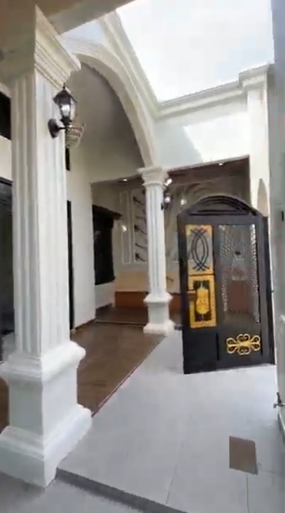 LT 119, 3KT 2KM, SEMI FURNISHED, BOULEVARD