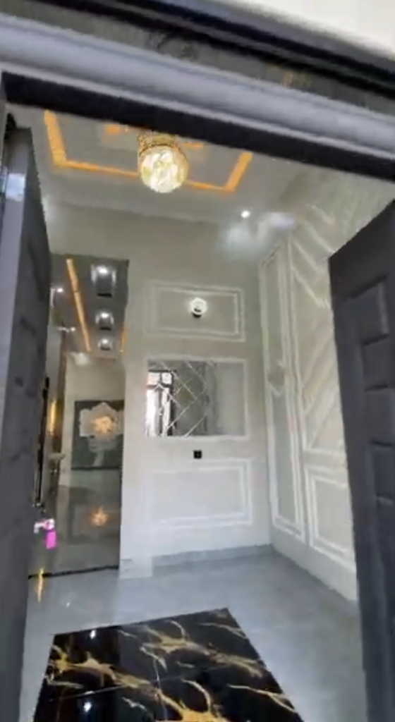 LT 119, 3KT 2KM, SEMI FURNISHED, BOULEVARD